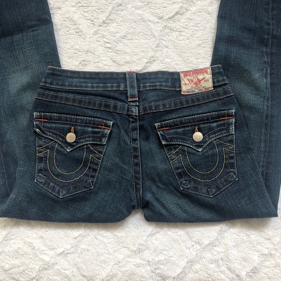 True Religion Flare Jeans. 29 - Picture 4 of 10